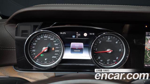 Mercedes-Benz E-Class E220d 4MATIC Exclusive