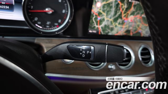Mercedes-Benz E-Class E220d 4MATIC Exclusive