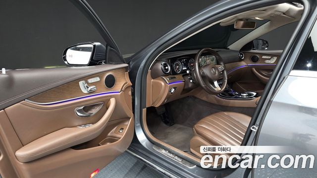 Mercedes-Benz E-Class E220d 4MATIC Exclusive