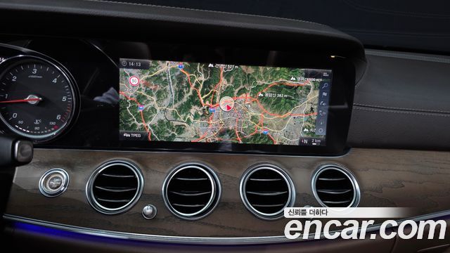 Mercedes-Benz E-Class E220d 4MATIC Exclusive