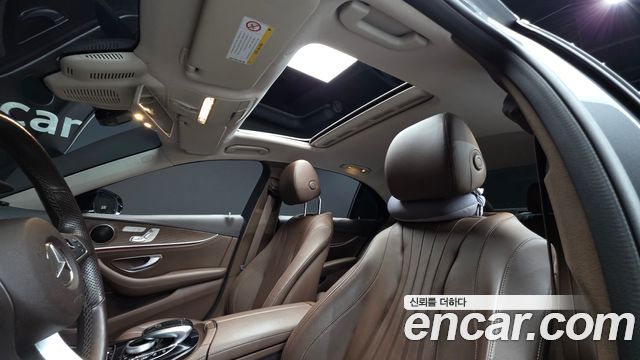 Mercedes-Benz E-Class E220d 4MATIC Exclusive