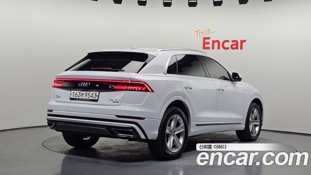 Audi Q8 45 TDI Quattro Premium