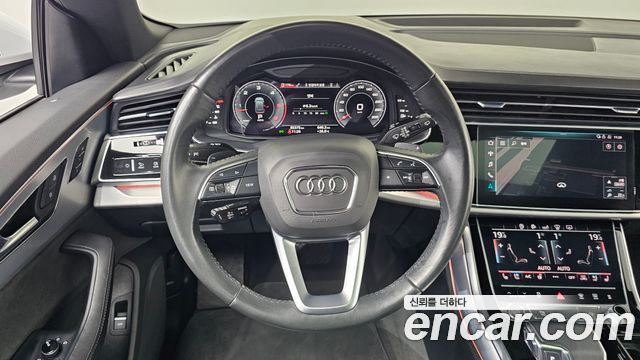 Audi Q8 45 TDI Quattro Premium