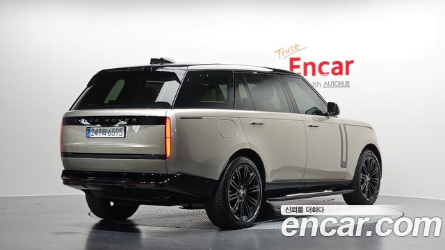 Land Rover Range Rover P530 Autobiography Long Wheel Base