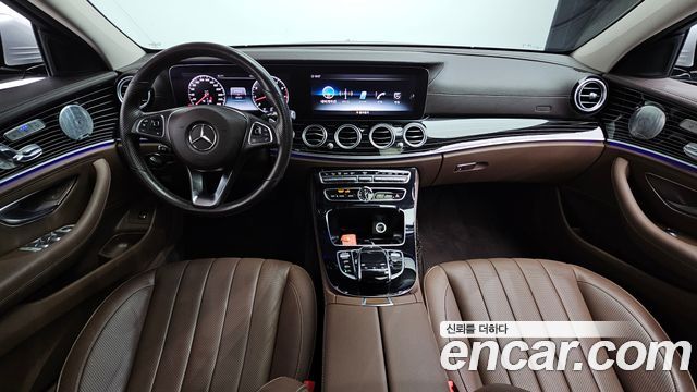 Mercedes-Benz E-Class E400 4MATIC Exclusive