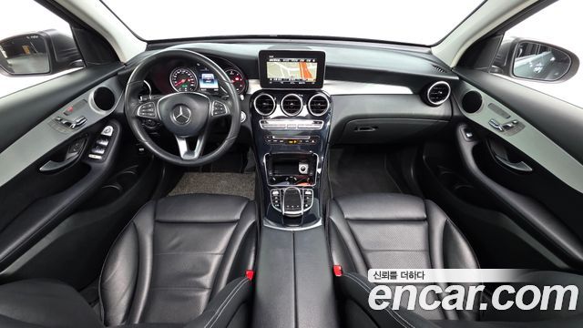 Mercedes-Benz GLC-Class GLC220 d 4MATIC
