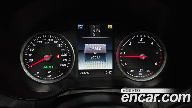 Mercedes-Benz GLC-Class GLC220 d 4MATIC