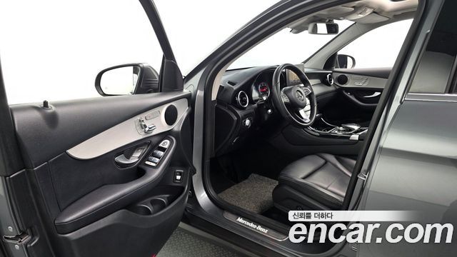 Mercedes-Benz GLC-Class GLC220 d 4MATIC