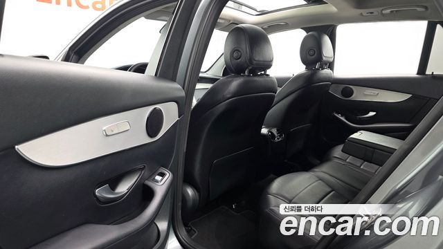 Mercedes-Benz GLC-Class GLC220 d 4MATIC
