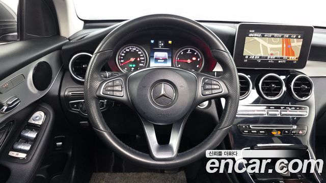Mercedes-Benz GLC-Class GLC220 d 4MATIC