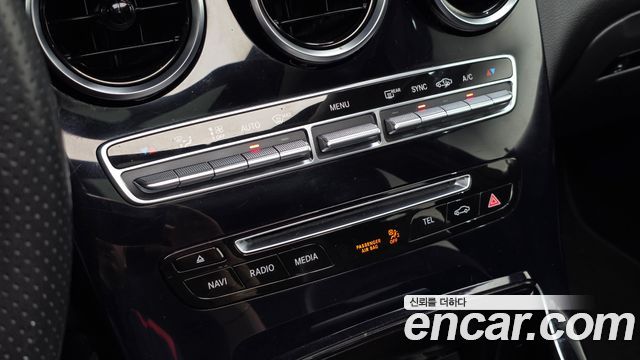 Mercedes-Benz GLC-Class GLC220 d 4MATIC