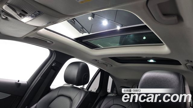 Mercedes-Benz GLC-Class GLC220 d 4MATIC