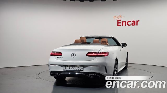 Mercedes-Benz E-Class E220d Cabriolet