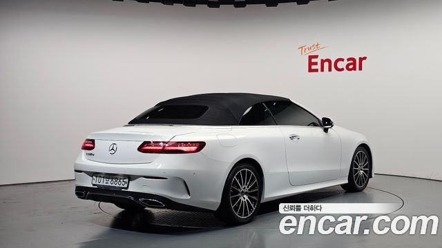 Mercedes-Benz E-Class E220d Cabriolet