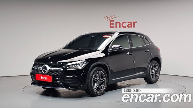 Mercedes-Benz GLA-Class GLA250 4MATIC