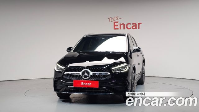 Mercedes-Benz GLA-Class GLA250 4MATIC
