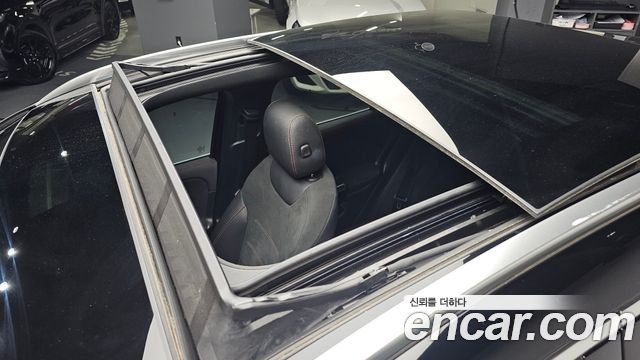 Mercedes-Benz GLA-Class GLA250 4MATIC