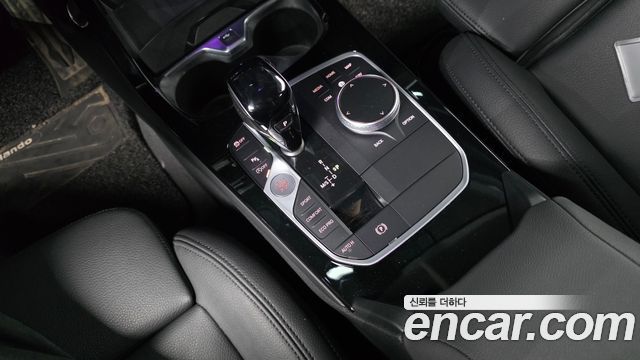 BMW 2-Series 220i Advantage