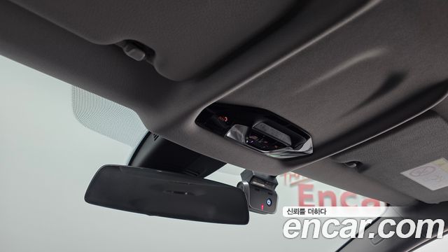 BMW 2-Series 220i Advantage