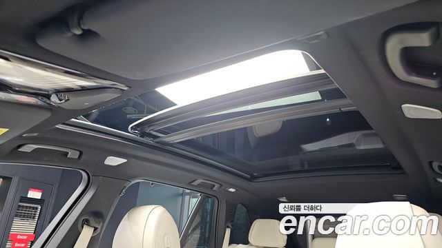 BMW X5 M50i