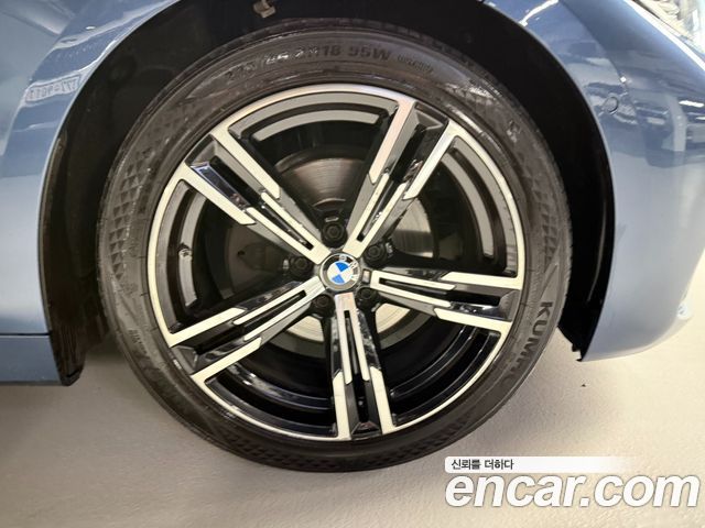 BMW 4-Series 420i M Sport Coupe