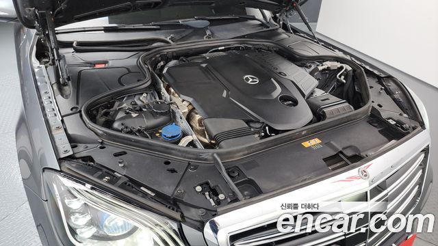 Mercedes-Benz S-Class S350 d 4MATIC AMG Line