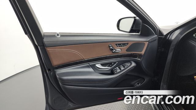Mercedes-Benz S-Class S350 d 4MATIC AMG Line