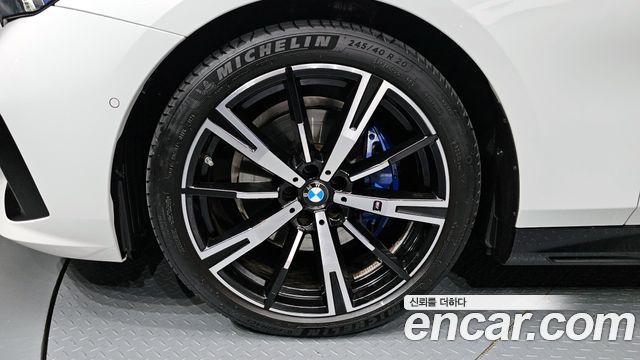 BMW 5-Series 530i xDrive M Sport