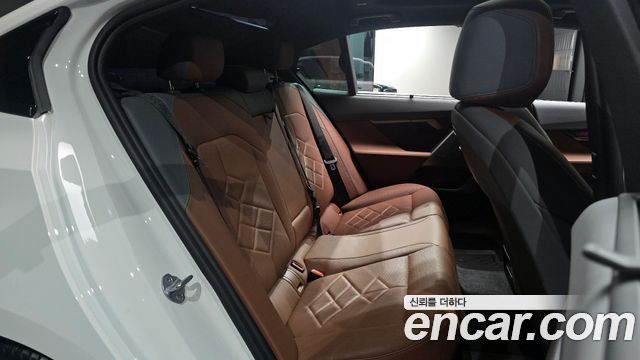 BMW 5-Series 530i xDrive M Sport