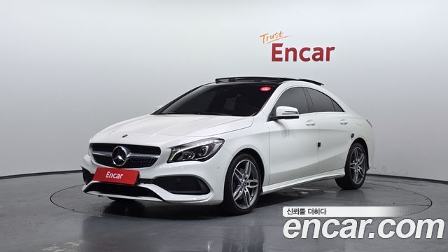Mercedes-Benz CLA-Class CLA220 AMG Line