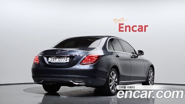 Mercedes-Benz C-Class C200 Avantgarde