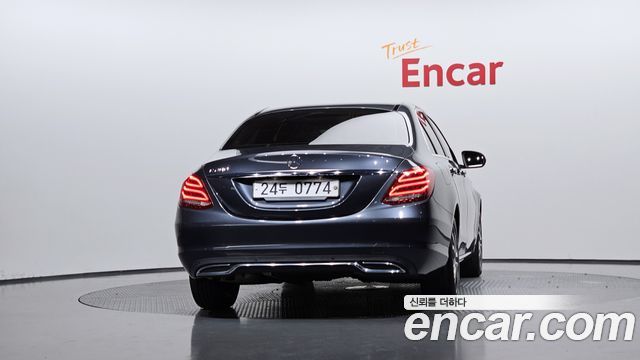 Mercedes-Benz C-Class C200 Avantgarde