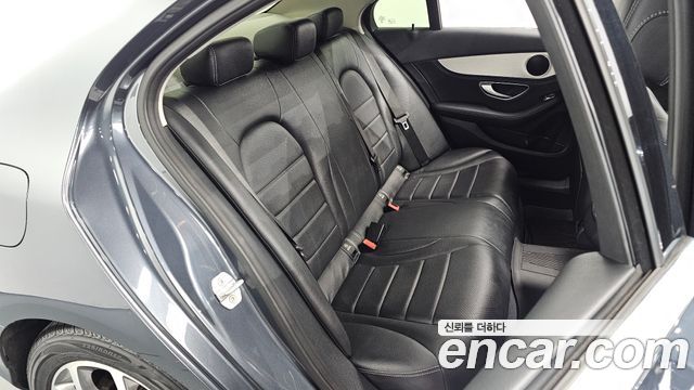 Mercedes-Benz C-Class C200 Avantgarde