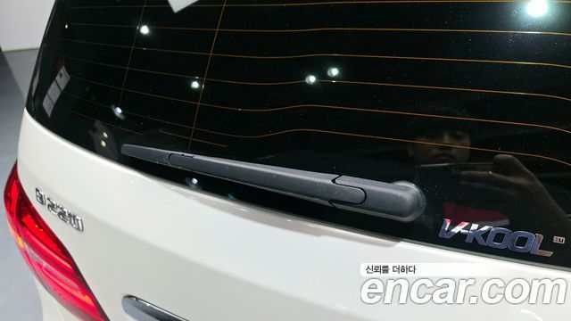Mercedes-Benz B-Class B220