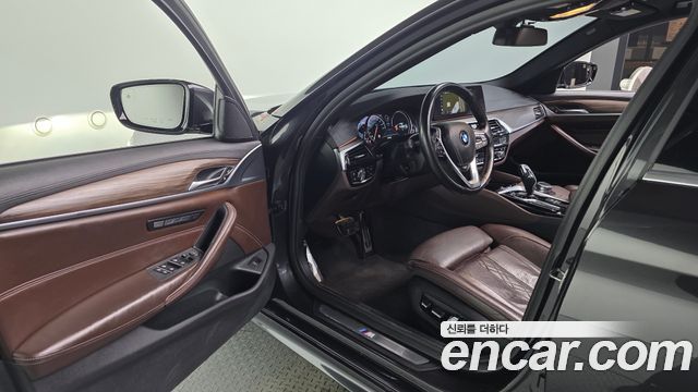 BMW 5-Series 520d M Sport Package Plus
