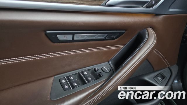 BMW 5-Series 520d M Sport Package Plus