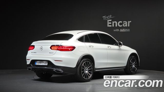 Mercedes-Benz GLC-Class GLC220 d 4MATIC Premium Coupe