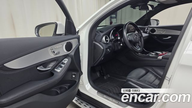Mercedes-Benz GLC-Class GLC220 d 4MATIC Premium Coupe