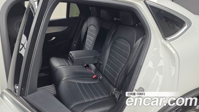 Mercedes-Benz GLC-Class GLC220 d 4MATIC Premium Coupe