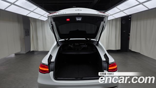 Mercedes-Benz GLC-Class GLC220 d 4MATIC Premium Coupe