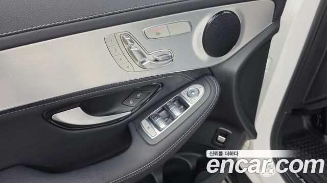 Mercedes-Benz GLC-Class GLC220 d 4MATIC Premium Coupe