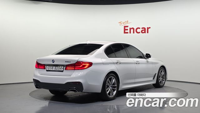 BMW 5-Series 530i M Sport Package Plus