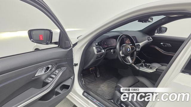 BMW 3-Series 320i M Sport
