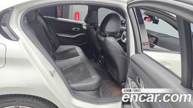 BMW 3-Series 320i M Sport