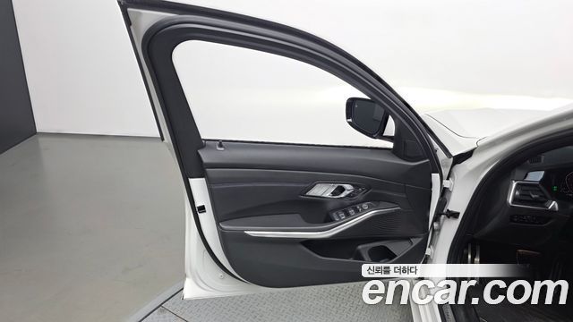 BMW 3-Series 320i M Sport
