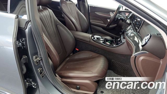 Mercedes-Benz CLS-Class CLS400d 4MATIC AMG Line