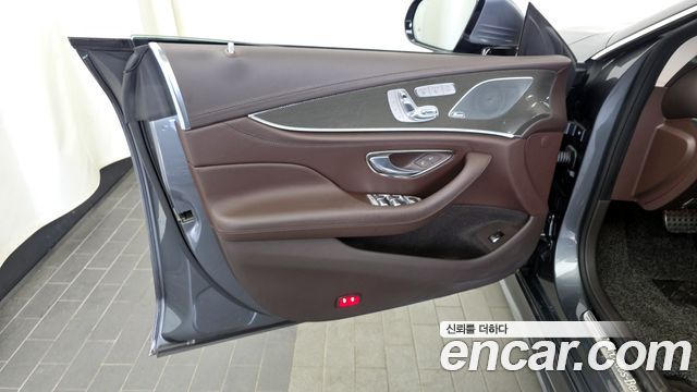 Mercedes-Benz CLS-Class CLS400d 4MATIC AMG Line