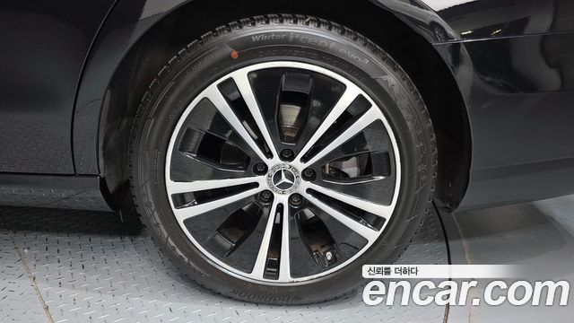 Mercedes-Benz E-Class E250 Avantgarde