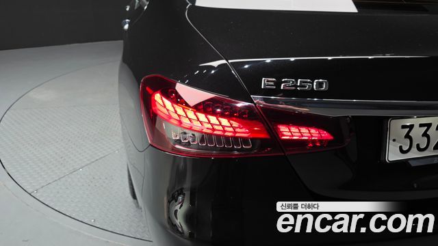 Mercedes-Benz E-Class E250 Avantgarde
