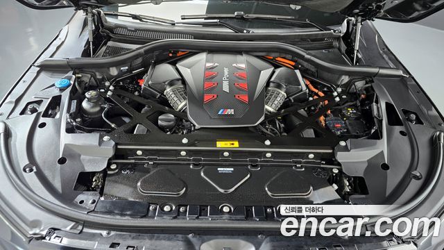 BMW XM 4.4